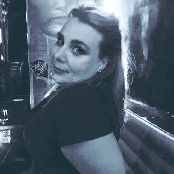 Meet your Posher, Skye - Picture 1 of 1